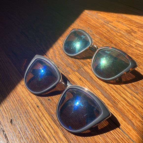 SOLD - Picture 2 of 4